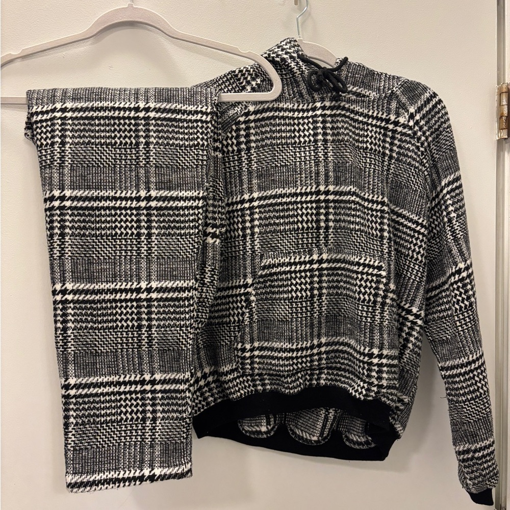 Black and White Plaid Sweater and Pants Set